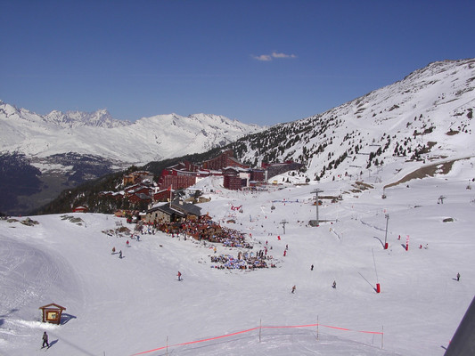 Rzut oka na Les Arcs 1800. Rzut oka na Les Arcs 1800.