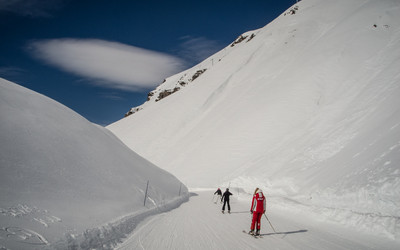 Trudno dogonić intruktorkę z  Les 2 Alpes (foto: PB Narty.pl)